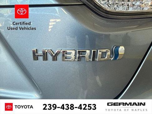 Certified 2022 Toyota Corolla LE FWD image 5