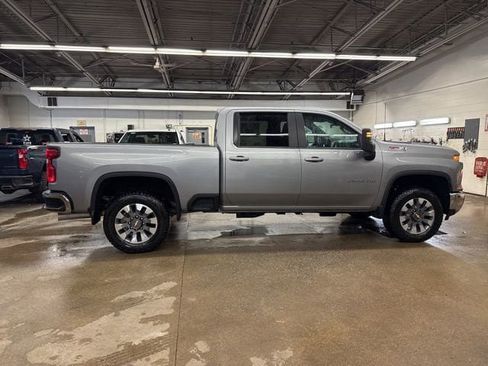 New 2026 Chevrolet Silverado 2500 LT AWD/4WD image 7