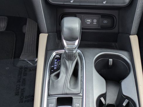 Used 2020 Hyundai Santa Fe SEL w/ Convenience Package image 14