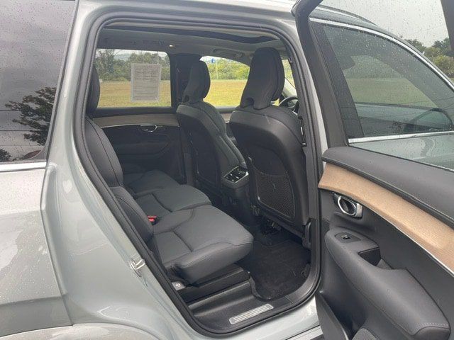 Used 2026 Volvo XC90 B6 Plus AWD/4WD image 13