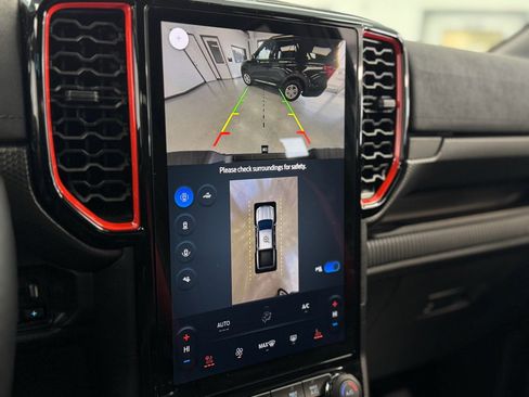 Used 2025 Ford Ranger Raptor image 25