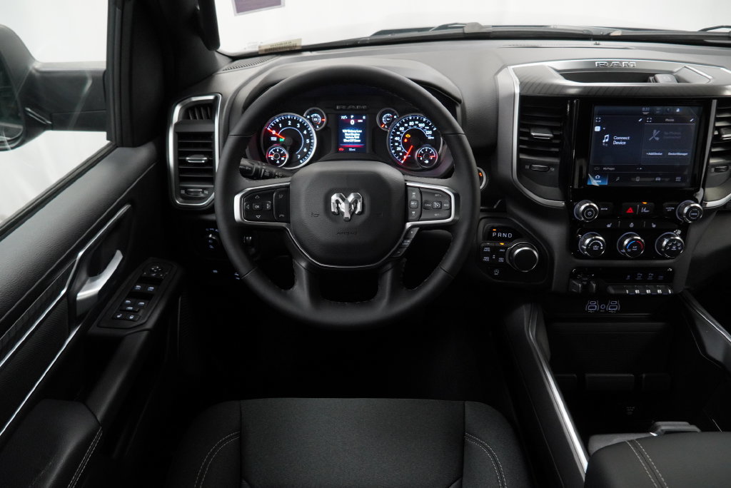 New 2026 RAM 1500 Big Horn AWD/4WD image 18