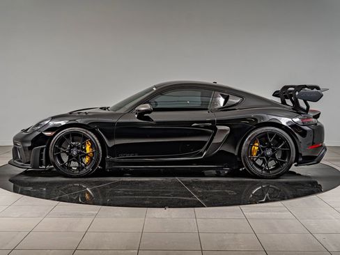 Certified 2024 Porsche 718 Cayman GT4 RS RWD image 2
