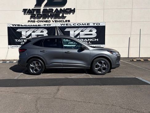 Used 2024 Ford Escape ST-Line image 5