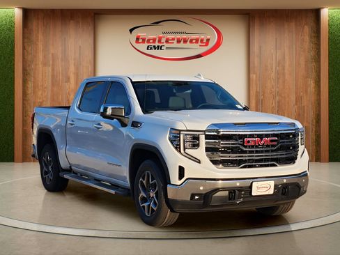 New 2026 GMC Sierra 1500 SLT RWD image 2