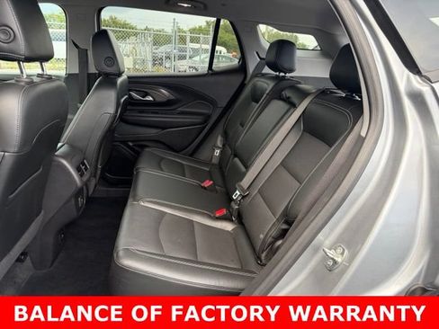 Used 2024 GMC Terrain SLT AWD/4WD image 15