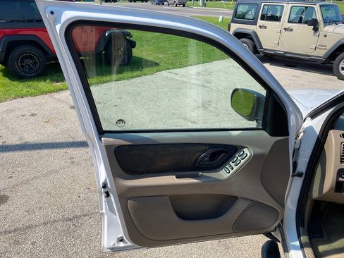 Used 2002 Ford Escape XLT AWD/4WD image 36