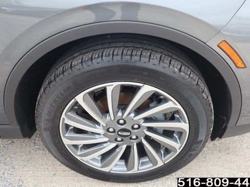 Used 2023 Lincoln Corsair Reserve w/ Equipment Group 201A image 13