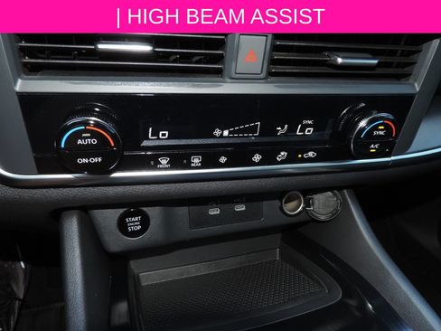 Certified 2024 Nissan Rogue SV AWD/4WD image 23