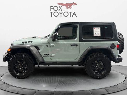 Used 2024 Jeep Wrangler Sport AWD/4WD image 3