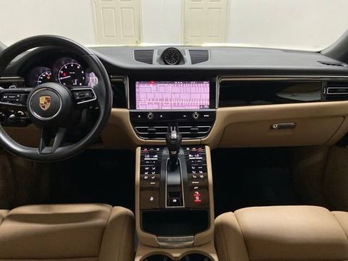 Used 2023 Porsche Macan Turbo AWD/4WD image 13