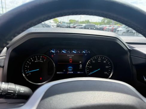 Used 2022 Ford Expedition XLT AWD/4WD image 24