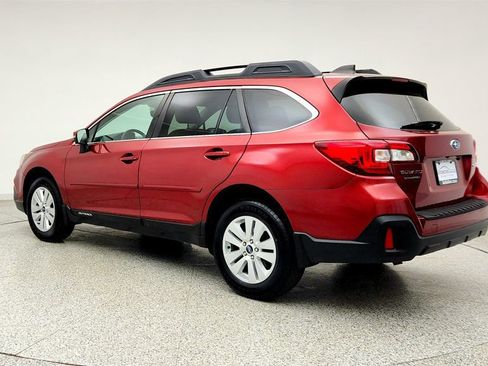 Used 2019 Subaru Outback 2.5i Premium AWD/4WD image 7