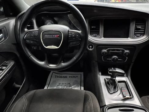 Used 2023 Dodge Charger SXT w/ Blacktop Package RWD image 11