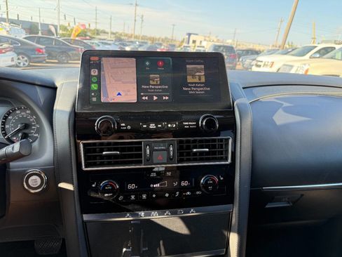 Used 2023 Nissan Armada SV image 34
