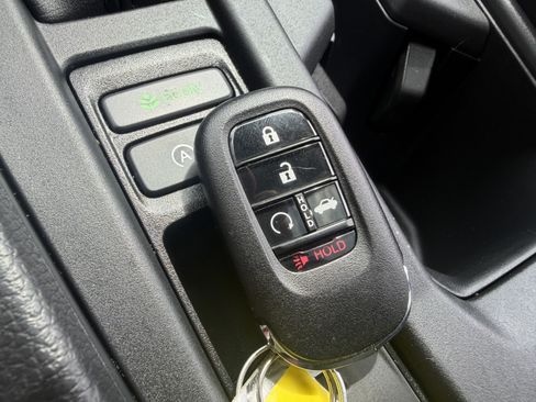 Used 2024 Honda Accord EX image 43