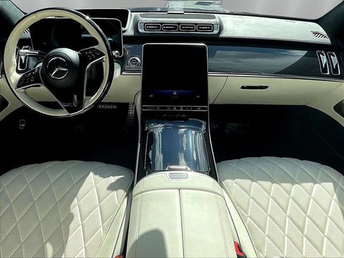 Used 2023 Mercedes-Benz S 580 4MATIC Sedan image 7