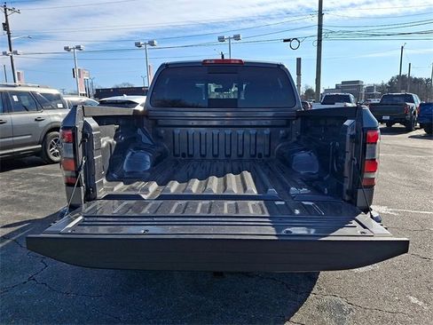 Used 2024 Nissan Frontier PRO-4X w/ Off-Road Protection Package image 29