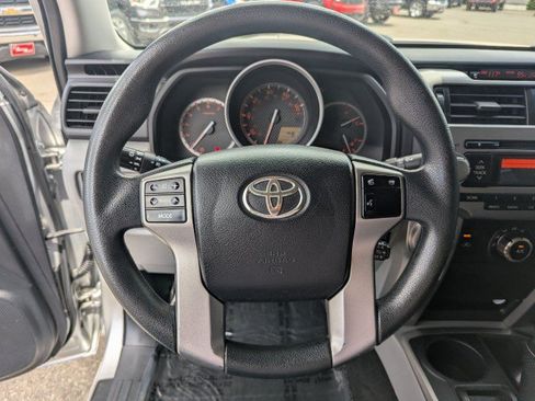 Used 2010 Toyota 4Runner SR5 AWD/4WD image 13