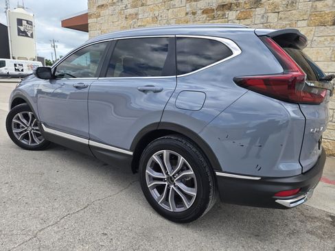 Used 2022 Honda CR-V Touring image 3