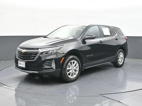 Used 2024 Chevrolet Equinox LT AWD/4WD image 3