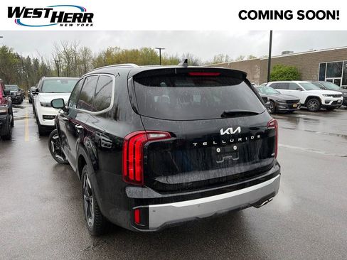 Used 2023 Kia Telluride S w/ S Sunroof Package AWD/4WD image 3
