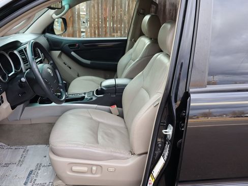 Used 2008 Toyota 4Runner Limited image 19