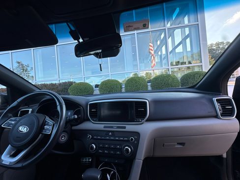 Used 2020 Kia Sportage S w/ S Sunroof Package AWD/4WD image 8