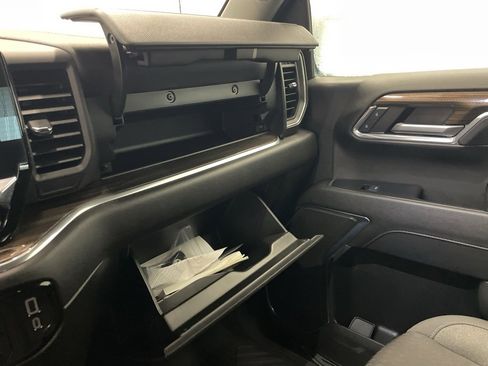 Certified 2024 Chevrolet Silverado 1500 RST image 23