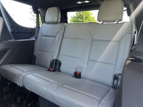 Used 2021 GMC Yukon SLT w/ SLT Luxury Package RWD image 27