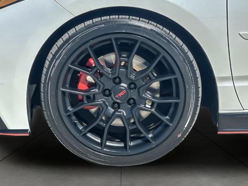 Certified 2021 Toyota Avalon TRD FWD image 25