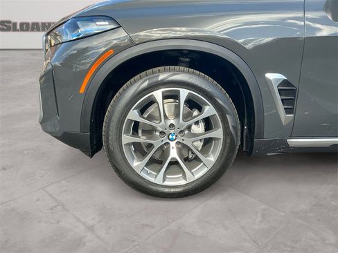 New 2026 BMW X5 xDrive40i w/ Climate Comfort Package image 14