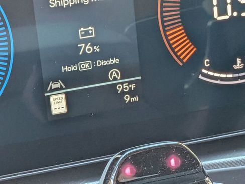 New 2026 Hyundai Santa Fe SEL FWD image 18