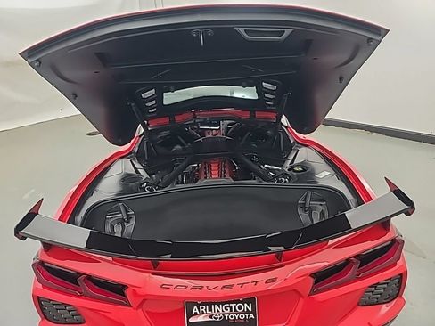 Used 2023 Chevrolet Corvette Stingray Premium Cpe w/ Z51 Performance Package RWD image 24