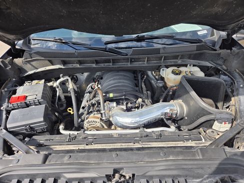 Used 2020 Chevrolet Silverado 1500 RST AWD/4WD image 9