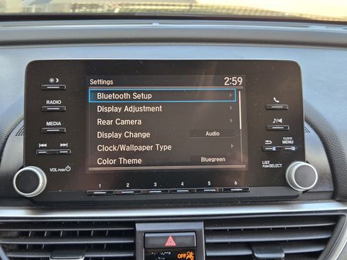 Used 2018 Honda Accord LX image 11