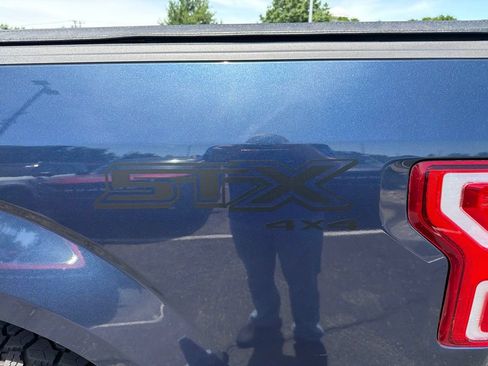 Used 2018 Ford F150 XL w/ Equipment Group 101A Mid AWD/4WD image 12