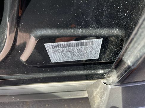 Used 2026 Nissan Rogue SL AWD/4WD image 31