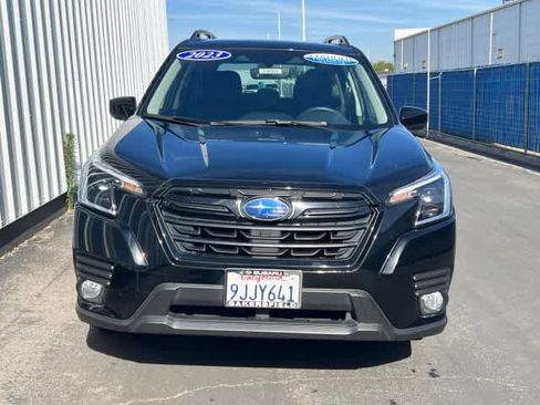 Used 2023 Subaru Forester Premium w/ Popular Package #2 AWD/4WD image 2