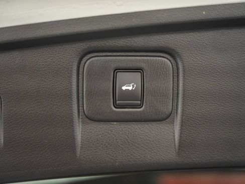 Used 2020 Nissan Murano Platinum w/ Cargo Package AWD/4WD image 12