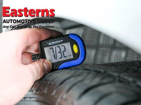 Used 2024 Toyota Camry SE image 36