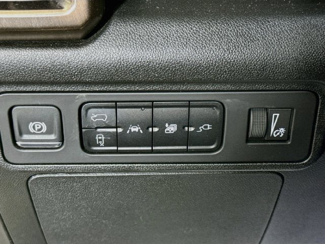 Used 2024 GMC Hummer EV 3X w/ Extreme Off-Road Package AWD/4WD image 11