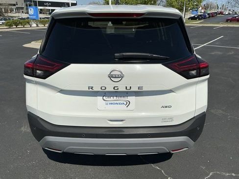 Used 2023 Nissan Rogue S AWD/4WD image 4