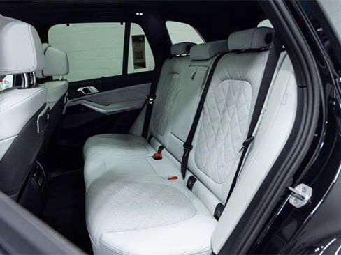 New 2026 BMW X5 xDrive40i image 25