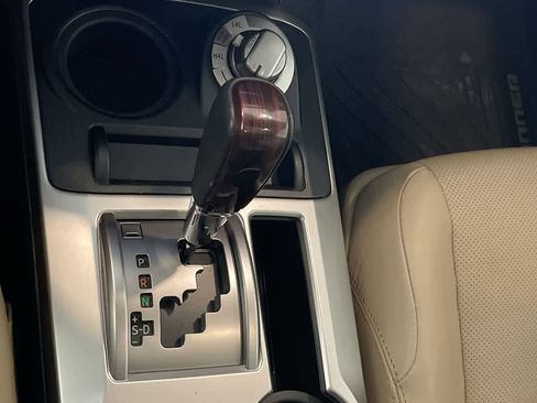 Used 2016 Toyota 4Runner Limited image 20