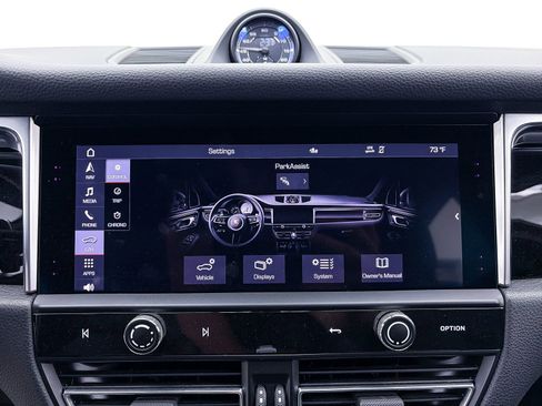 Used 2023 Porsche Macan Turbo image 25