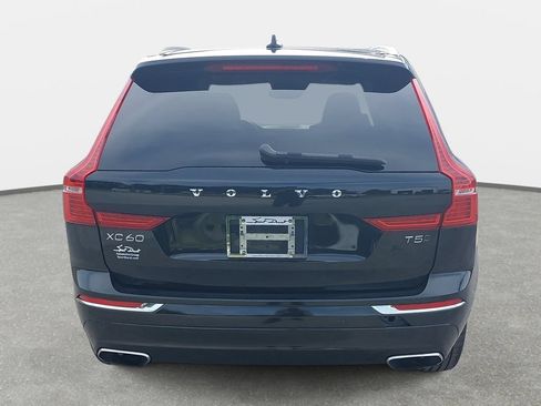 Used 2021 Volvo XC60 T5 Inscription AWD/4WD image 6