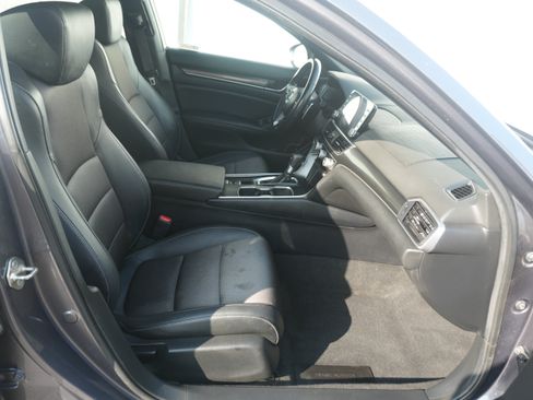 Used 2019 Honda Accord Sport image 21
