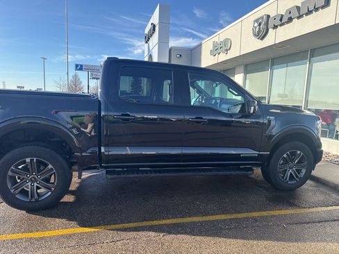 Used 2021 Ford F150 Lariat w/ Equipment Group 502A High image 8