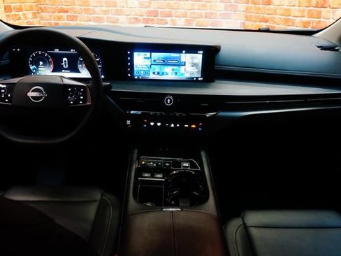 Certified 2025 Nissan Murano SV AWD/4WD image 10